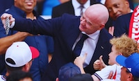 FIFA NIEGA un supuesto acuerdo de Infantino para llevar la Final del Mundial 2030 a MARRUECOS