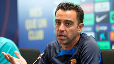 Xavi Hernández aseguró que César Montes es un refuerzo importante para el Espanyol.