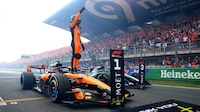 Lando Norris gana un accidentado GP de Países Bajos; Max Verstappen se estrelló y Checo acabó 15