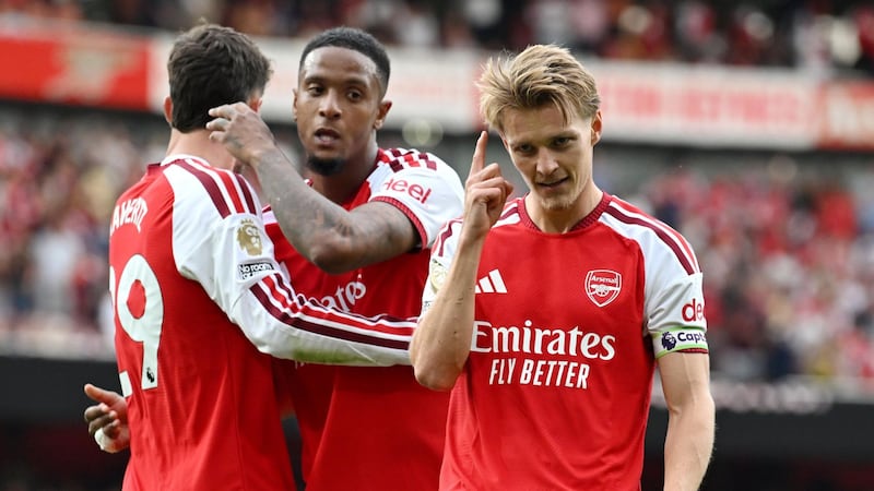 ¡Paso perfecto! Arsenal le remontó al Chelsea a punta de golazos y es segundo en Premier League