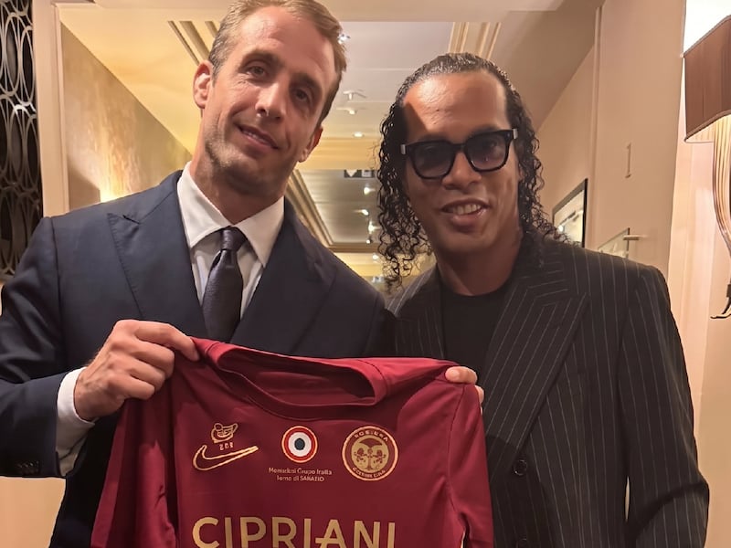 Ravenna FC de la Serie C anuncia el FICHAJE de RONALDINHO a sus 46 años, pero ¿realmente va a jugar?