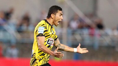 Orbelín fue titular y disputó 65 minutos