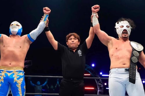 Místico hace historia en Japón; gana el Campeonato de Parejas Jr. IWGP
