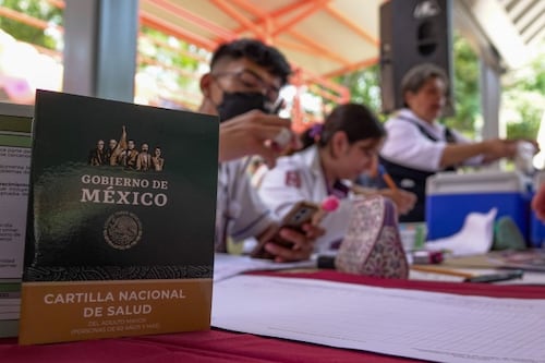 ¿Cómo obtener o recuperar tu Cartilla de Vacunación en línea por reimpresión o reposición?