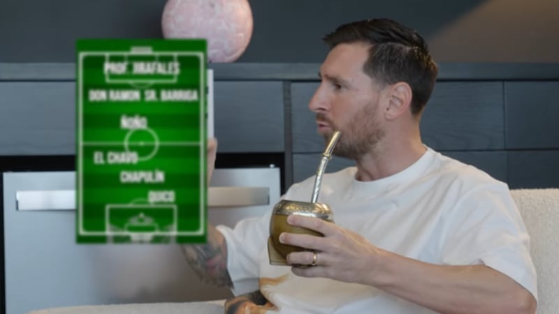 ¡No estás soñando! Lionel Messi armó su XI ideal con personajes del ‘Chavo del 8′ (VIDEO)