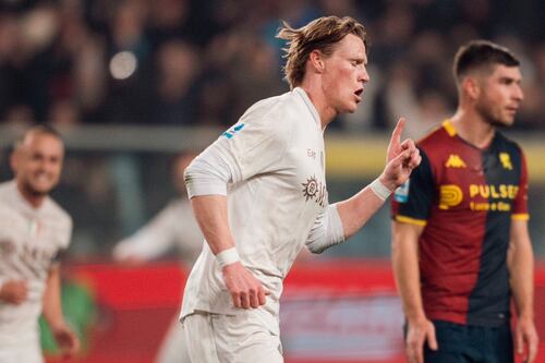 ¡Johan Vásquez fue titular! Genoa cayó ante Napoli y se acerca otra vez a zona de descenso