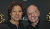 ‘¡Qué gran logro, Guillermo Ochoa!’: Gianni Infantino CELEBRA los SEIS MUNDIALES del mexicano