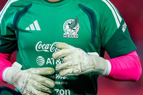 Filtran segundo uniforme de porteros de la Selección Mexicana para el Mundial 2026 (FOTOS)