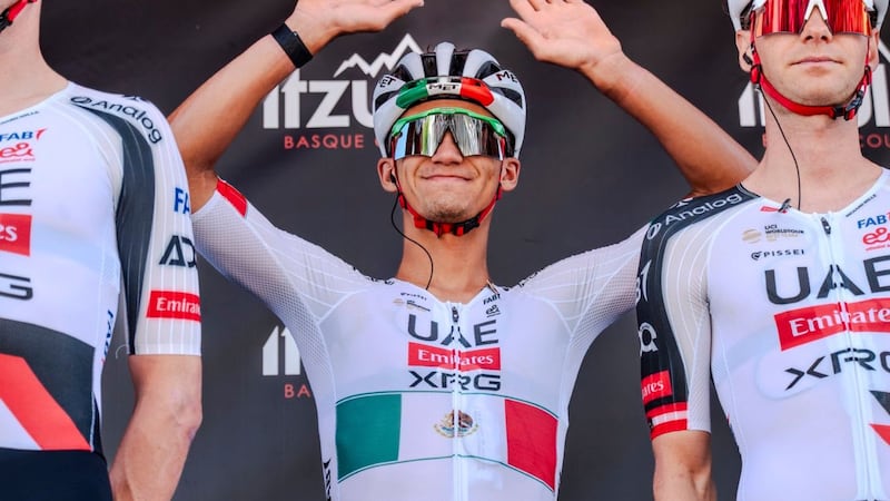 Isaac del Toro publica alentador mensaje tras abandonar Vuelta al País Vasco y apunta a Tour de Francia