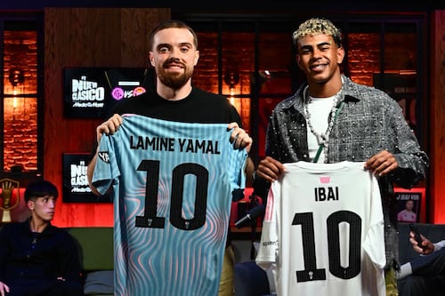 Amigos de Lamine Yamal insultan a jugadores de equipo de Ibai y cometen actos vandálicos en la Kings League