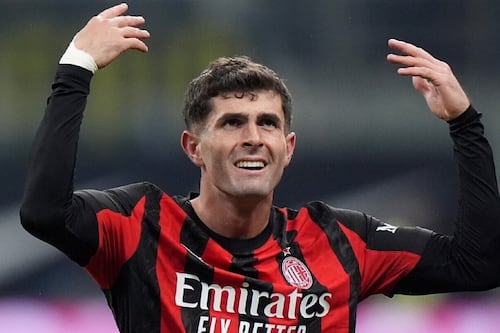¡Milan derrota al Inter! Santiago Gimenez no jugó por lesión; Pulisic anota gol y Maignan ataja penal