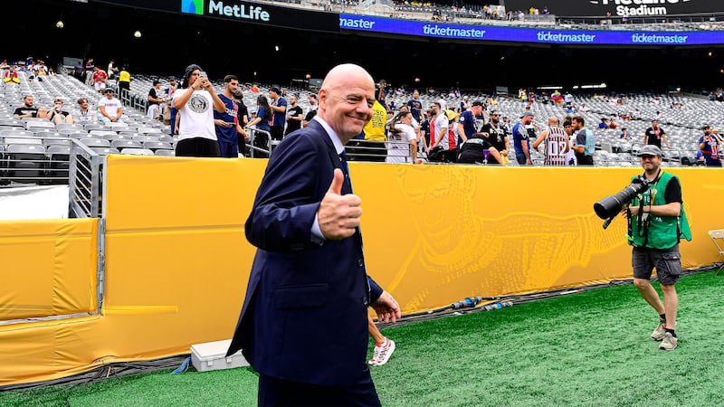¡Uno más contra Infantino! Asia respalda a UEFA y Concacaf por planes de FIFA para vender el Mundial