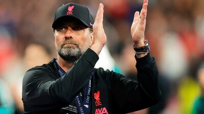 Klopp aseguró que se retiraría si firmaba a un jugador por 100 millones de euros.
