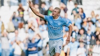¡Nuevo líder! Manchester City golea a un combativo Sunderland y es primero en la Premier League