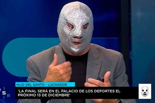 ‘Nunca me quitaré la máscara como mi padre’; El Hijo del Santo se prepara para su última lucha