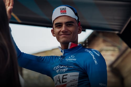 Isaac del Toro termina segundo en la Etapa 2 y se coloca como LÍDER de la Tirreno-Adriático 2026