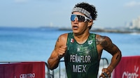 Aram Peñaflor hace historia al consagrarse BICAMPEÓN en Triatlón de los Juegos Centroamericanos