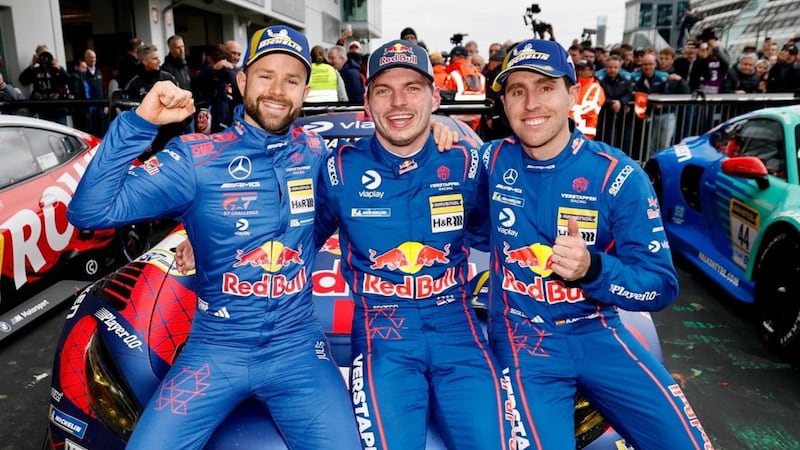 ¡Max Verstappen pierde victoria en Nürburgring! Su equipo usó más juegos de neumáticos de los permitidos