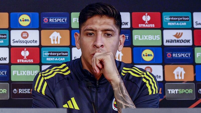 ¡Se encienden las alarmas! Edson Álvarez fue OPERADO del tobillo a pocos meses del Mundial 2026