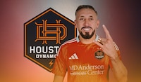 Héctor Herrera REGRESA al Houston Dynamo tras ser BICAMPEÓN con Toluca