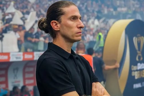 Flamengo DESPIDE a Filipe Luis tras TRIUNFO de 8-0 y ganar la Libertadores en 2025; ¿por qué?