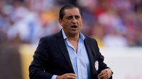 Ramón Díaz, ex técnico del América, asegura: “El futbol es para hombres, no para chicas”