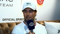 Checo Pérez se emociona por los fans en su regreso al GP México: ‘Este recibimiento nunca lo tuve’