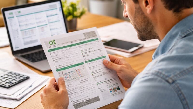 CFE: ¿Cómo puedes cambiar al titular del recibo de luz en 2026 para evitar problemas y en qué casos es necesario?