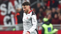 Salida de Santiago Gimenez del Milan al Porto dependería de fichaje de la Roma