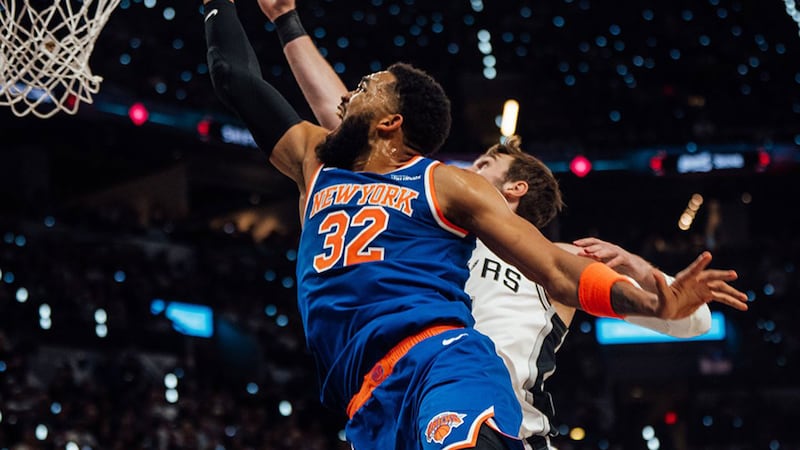 ¡Falló Wembanyama y Knicks derrotan a Spurs! Nueva York se pone 2-0 en las Finales de NBA