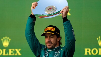 El piloto español pudo mantener su segundo lugar tras perderlo luego del relanzamiento.