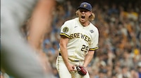 Brewers pegan primero en la Serie Mundial: vencen a Rays y sobreviven a un cierre lleno de drama