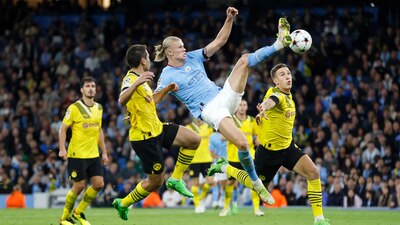 Haaland castigó al Borussia Dortmund en el primer partido.