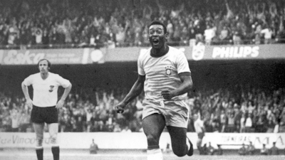 El apodo de Pelé incluso se refleja en la legendaria firma del jugador.