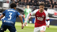 ¡Se aferran a la cima! Mateo Chávez y AZ Alkmaar sufrieron para vencer al Telstar