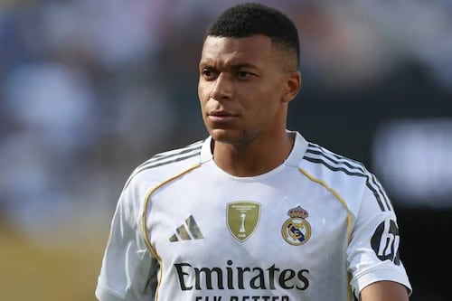 ¿Mbappé será operado? Goleador del Real Madrid viaja a Francia en busca de otra opción médica