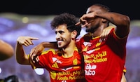 ¡Hola 2026-27! Julián Quiñones ANOTA Y ASISTE con Al-Qadisiya en la primera jornada de Arabia