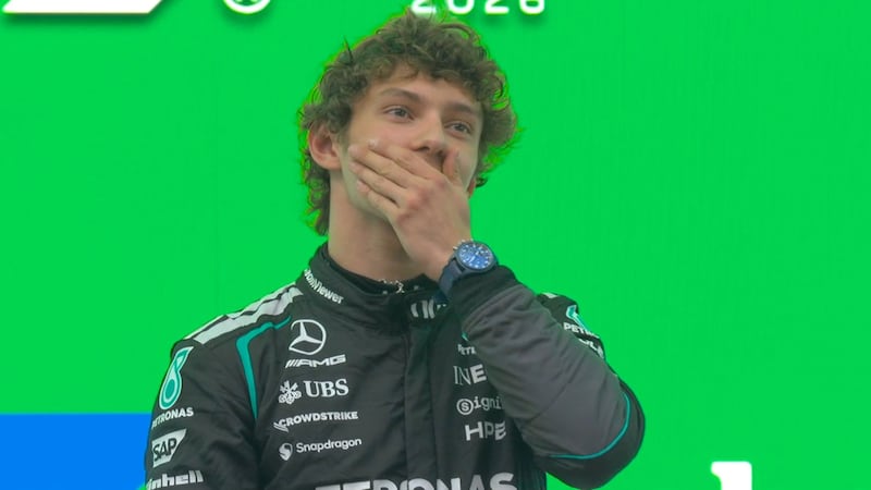 Kimi Antonelli hace historia y gana el GP de China de F1; Checo Pérez acabó en el puesto 15