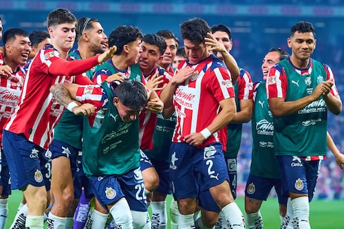 ¡PARADÓN MUNDIALISTA! Tala Rangel SALVA TRIUNFO de Chivas y evita empate agónico de Monterrey (VIDEO)