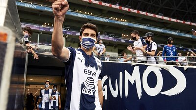 El colombiano será de Monterrey por cuatro años más (Mexsport)