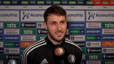 El delantero mexicano reconoció que ya está adaptado a Rotterdam.