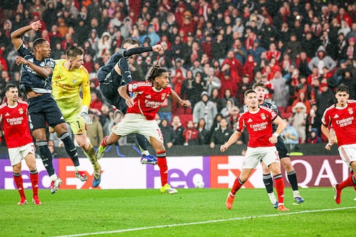 ¡Benfica logró la HAZAÑA ante el Madrid! Portero marca gol de último minuto y jugarán PLAYOFFS