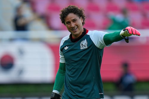 ‘Memo Ochoa merece jugar ante Chequia’; en LUP dan visto bueno al ‘homenaje’ en el Mundial 2026
