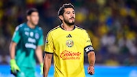 Henry Martín revela que le contó a Carlos Álvarez de los Clásicos: ‘Le dije que en México se paraliza todo’