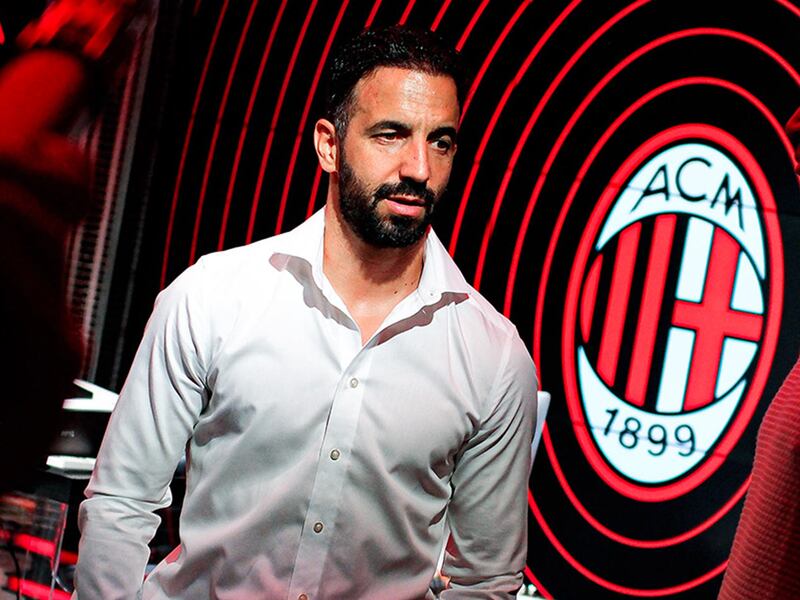 Ruben Amorim mete presión a Santi Gimenez y delanteros del Milan: ‘Hay que marcar más goles’