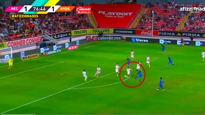 Alfonso González le dio el triunfo a Rayados con un golazo.