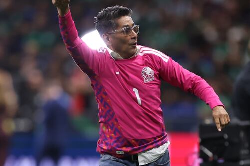 Jorge Campos es optimista de cara al Mundial 2026: ¡Ve a México llegando a SEMIFINALES!