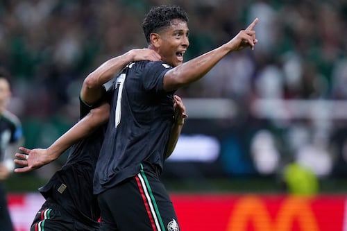 Chivas es el equipo de Liga MX que más goles ha aportado para México en Copas del Mundo