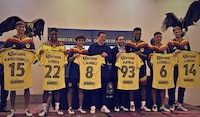 ¡LOS SEIS nuevos de Coapa! América presenta a sus REFUERZOS el día del Clásico Joven vs Cruz Azul