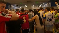 ¡Golpes en Argentina! Jugadores de Estudiantes de La Plata y Rosario Central arman bronca (VIDEO)